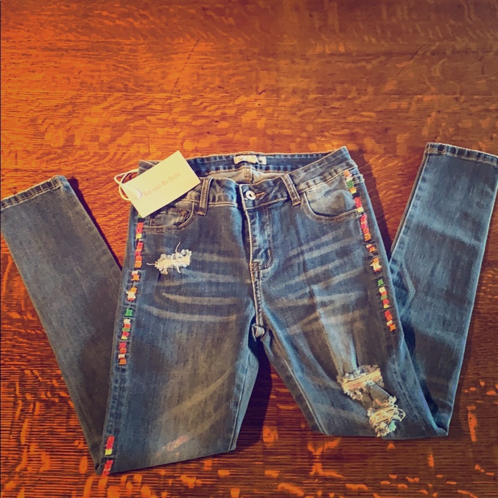 See and Be Seen Embroidery detail ankle skinny jeans